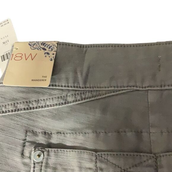 Pilcro Anthropologie Plus Womens Gray Distressed Jeans The Wanderer Size 18W NWT - Picture 6 of 7